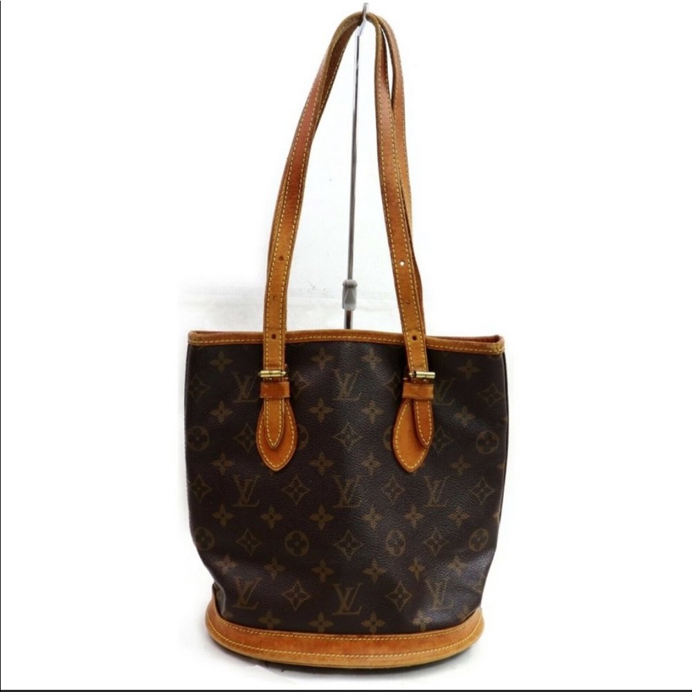 LV BUCKET
